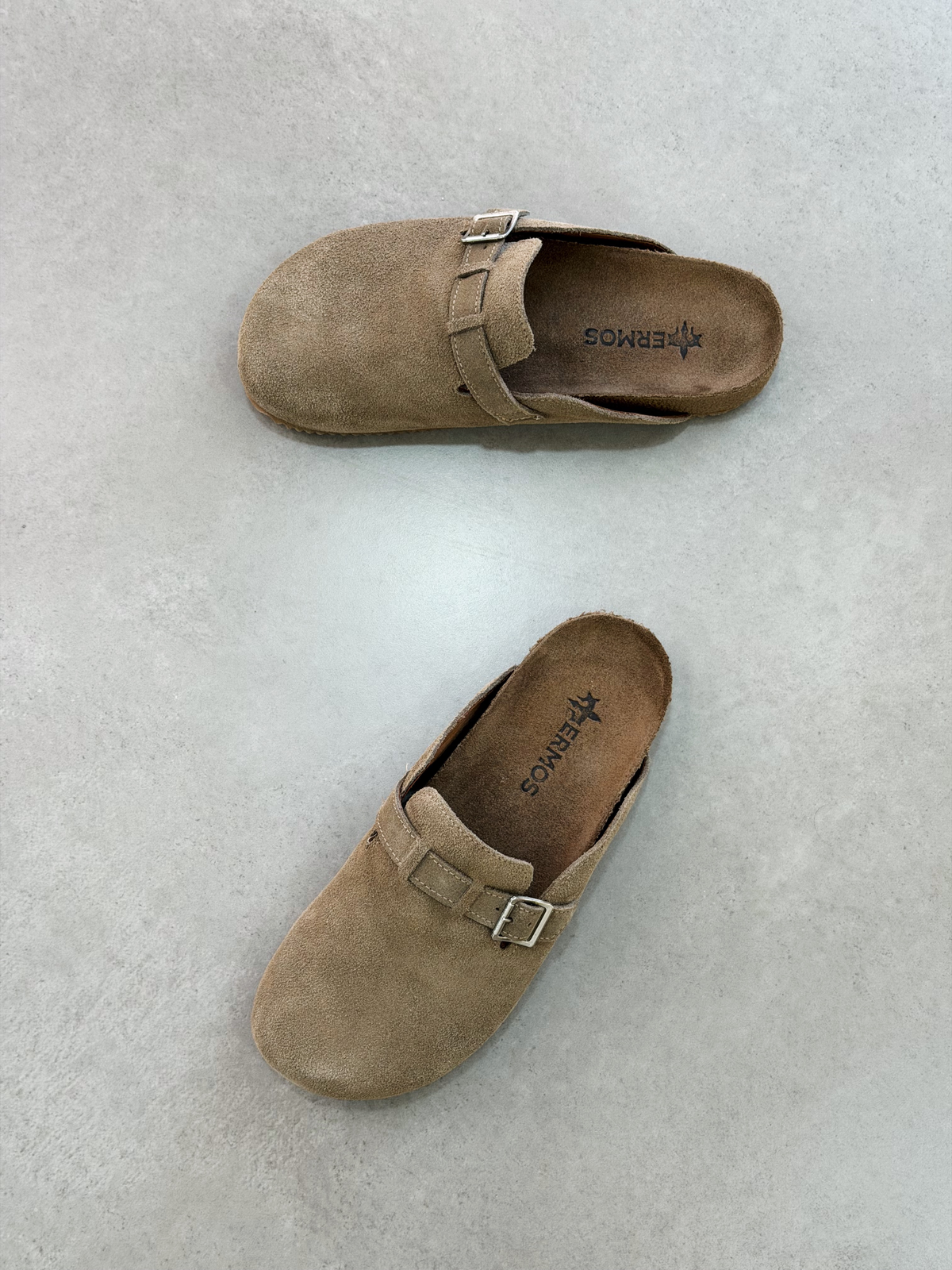 ERMOS ® Sandália ''Clog'' (Beige)