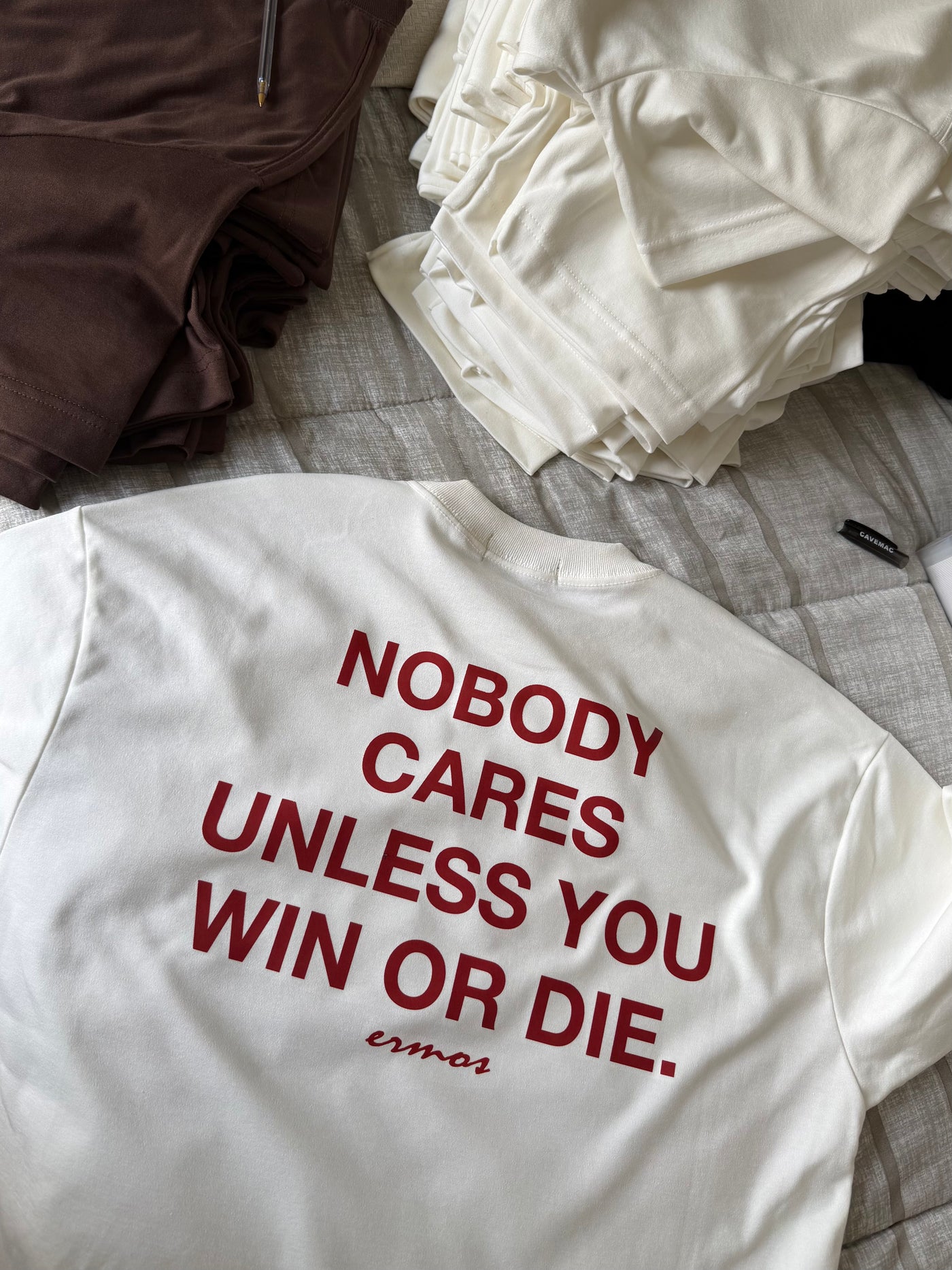 ERMOS ® Nobody Cares